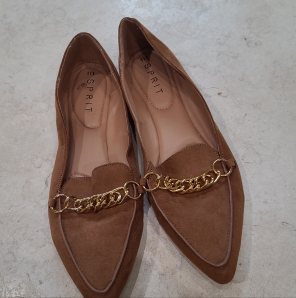 Esprit Binnie Loafer Flat Women's SZ 10 gold chain detail work casual comfort - Picture 1 of 11
